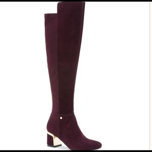 DKNY Knee High Boot Size 7.5 Burgundy
